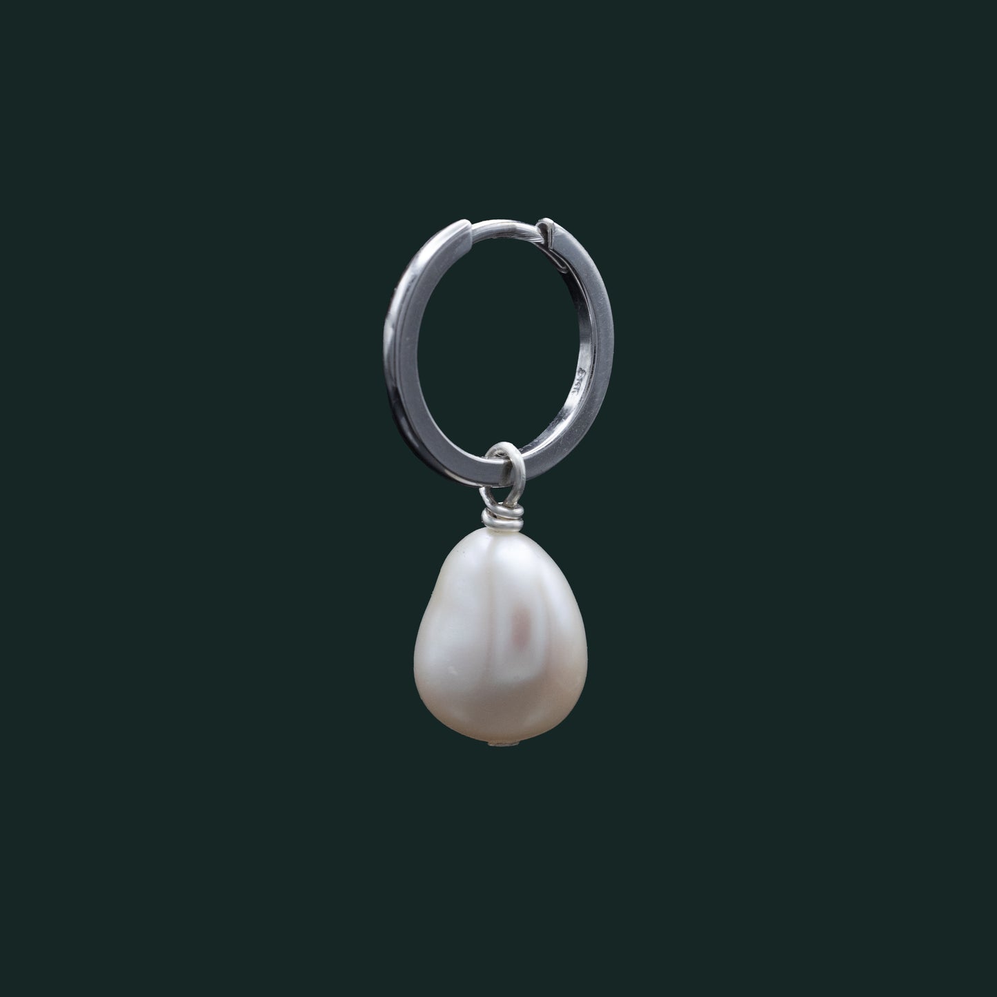 Pearl Dangle